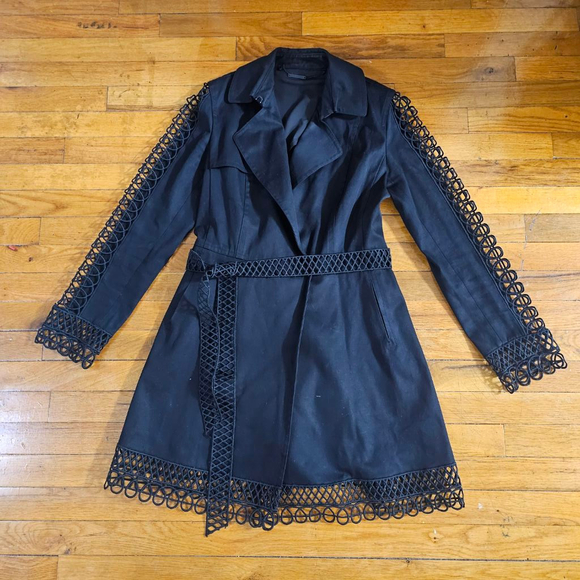 Elie Tahari Lasercut Trench Coat Size Small